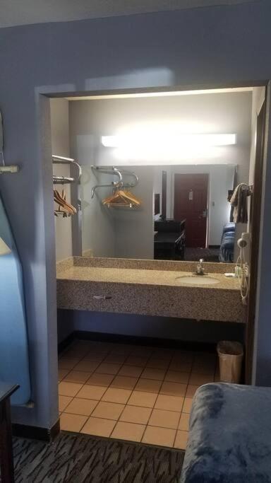 Osu 2 Queen Beds Hotel Room 117 Wi-Fi 斯蒂尔沃特 外观 照片